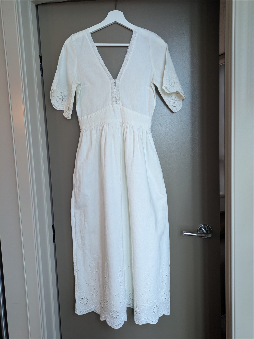 Zara Small Cream Eyelet V‑Neck Maxi Dress Boho Coastal Embroidered Cotton